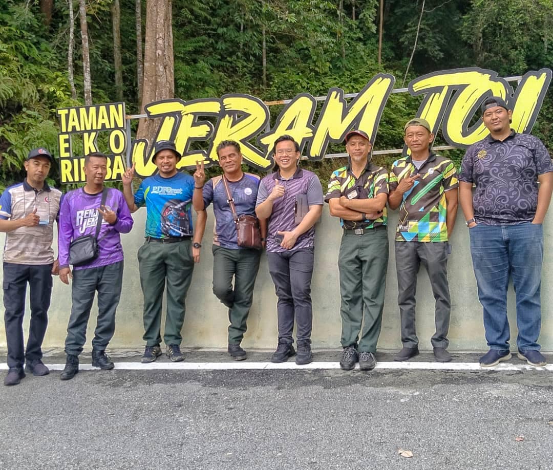 Penilaian risiko (penyakit) oleh Pejabat Kesihatan Daerah, Jelebu di Taman Eko Rimba Jeram Toi.